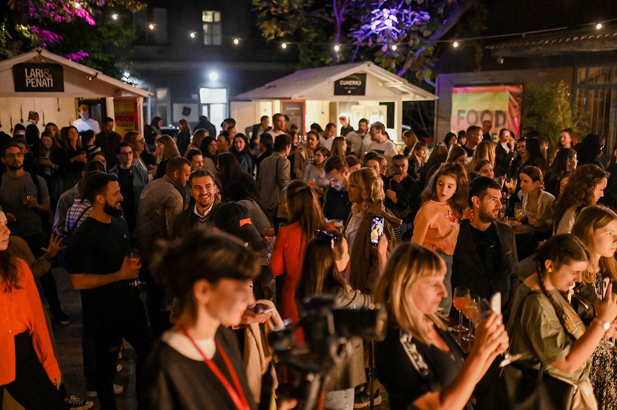 Pozitivne reakcije na Food market