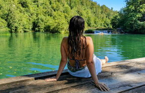 Rijeka Mrežnica opuštanje obala rijeke.jpg