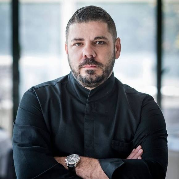 8. chef Marin Rendić-privatni album.jpg