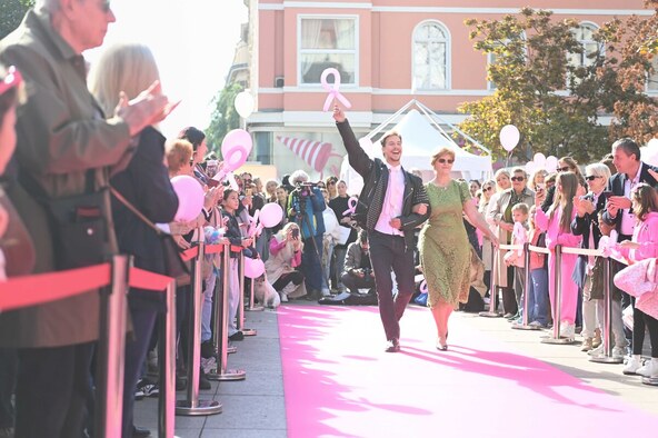 Petnaest godina nade, hrabrosti i nepokolebljive podrške kulminiralo je na ovogodišnjem
Story Pink Festu