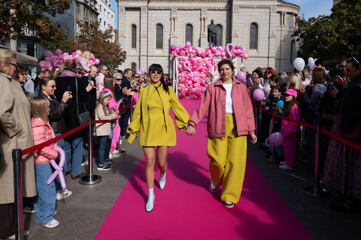 Petnaest godina nade, hrabrosti i nepokolebljive podrške kulminiralo je na ovogodišnjem
Story Pink Festu