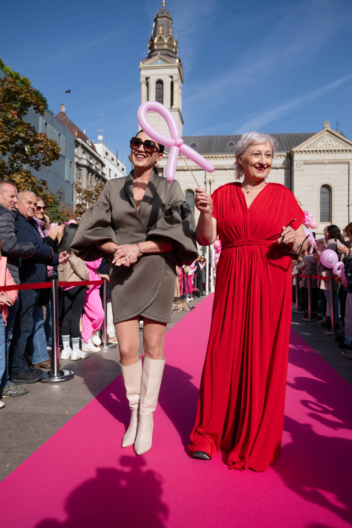 Petnaest godina nade, hrabrosti i nepokolebljive podrške kulminiralo je na ovogodišnjem
Story Pink Festu