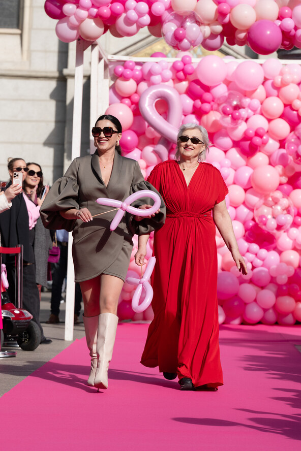 story pink, story pink revija