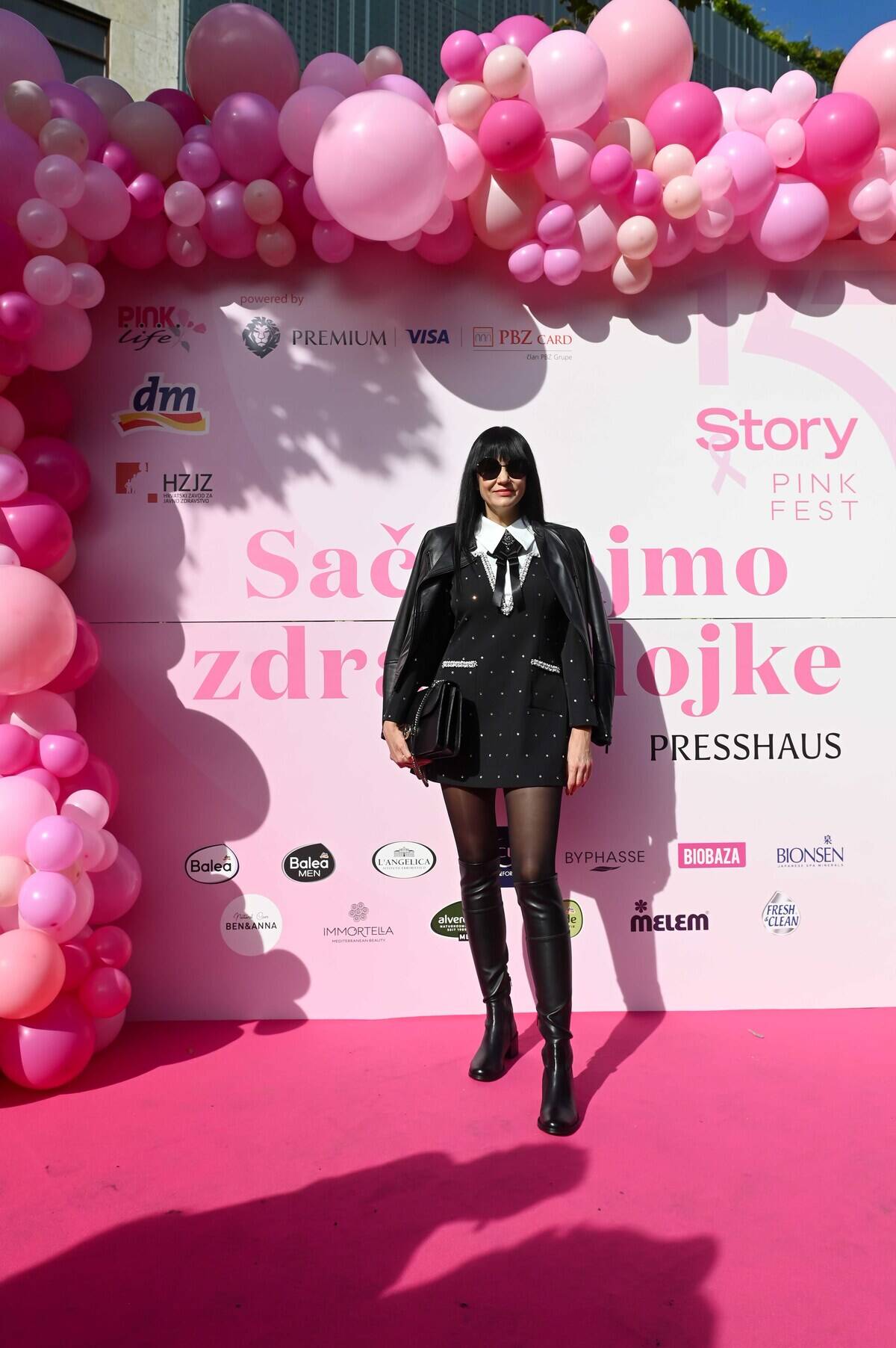 Petnaest godina nade, hrabrosti i nepokolebljive podrške kulminiralo je na ovogodišnjem
Story Pink Festu