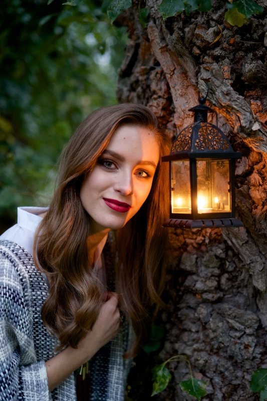žena svjetiljka