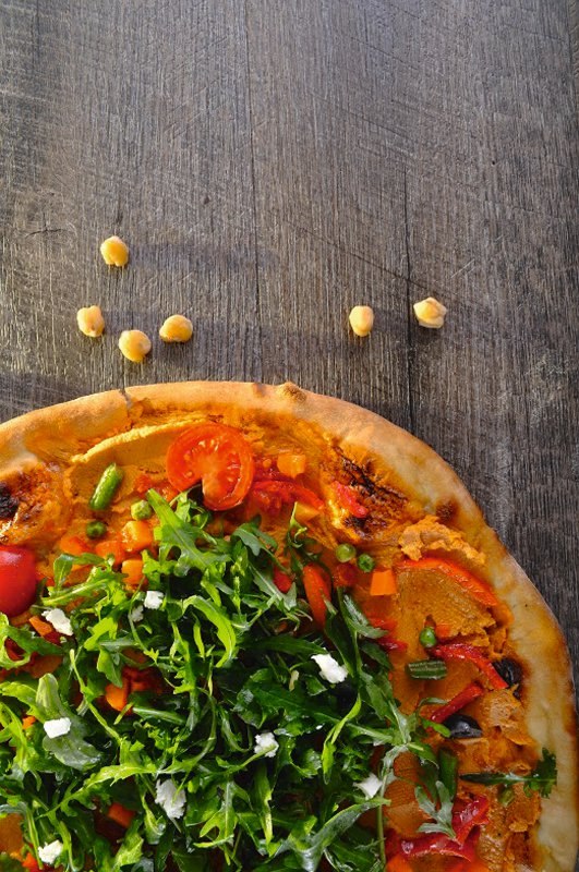 humus pizza