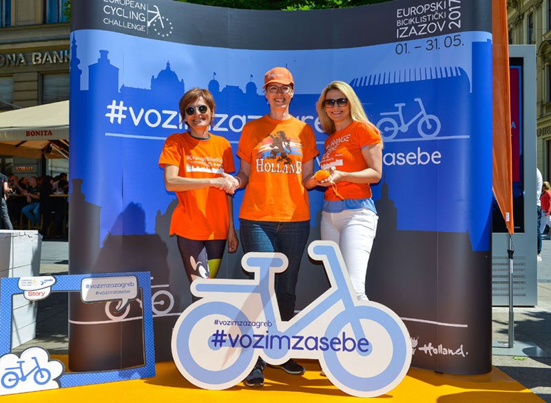 orange bike 1