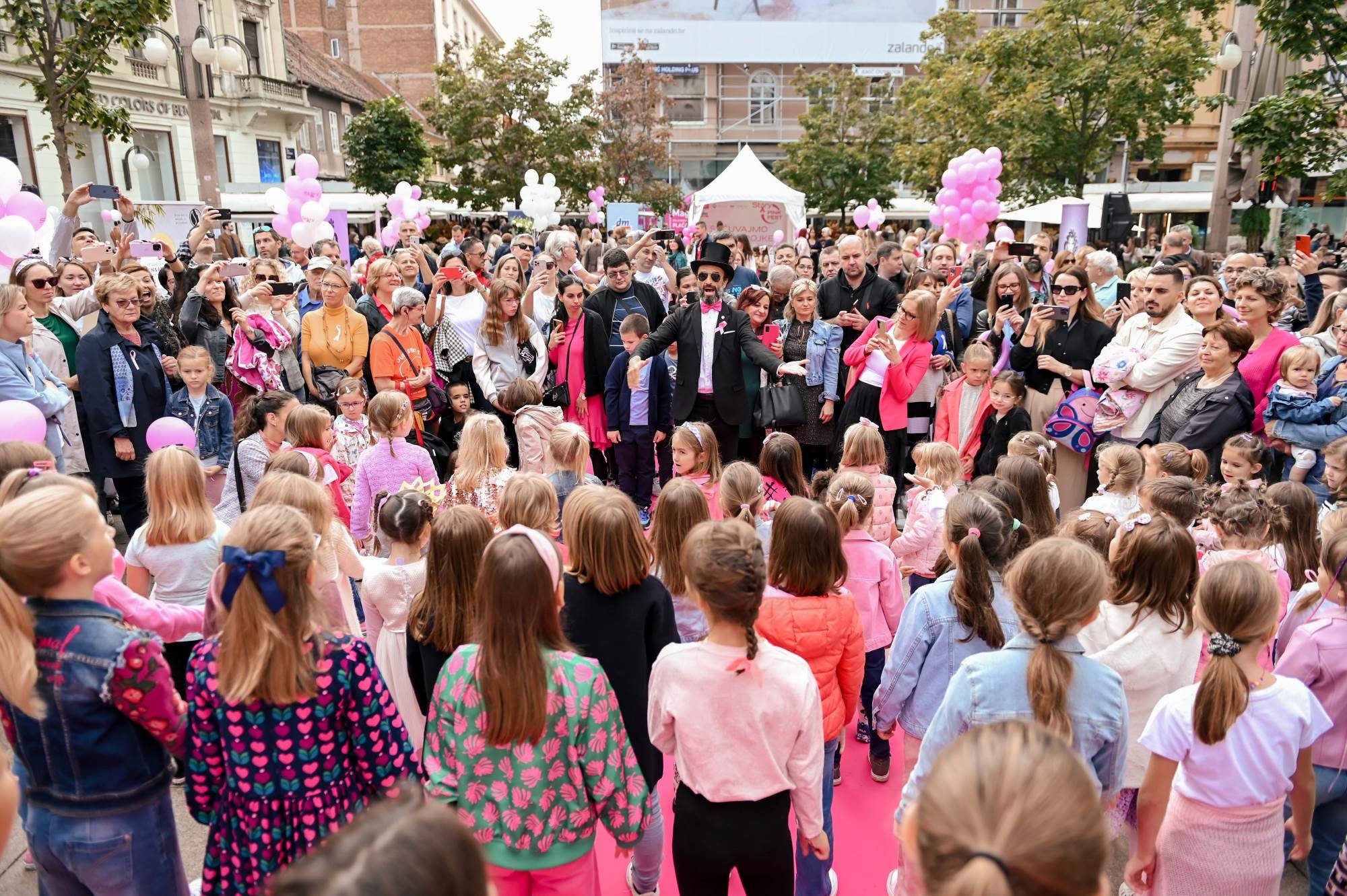 Storypinkfest.JPG