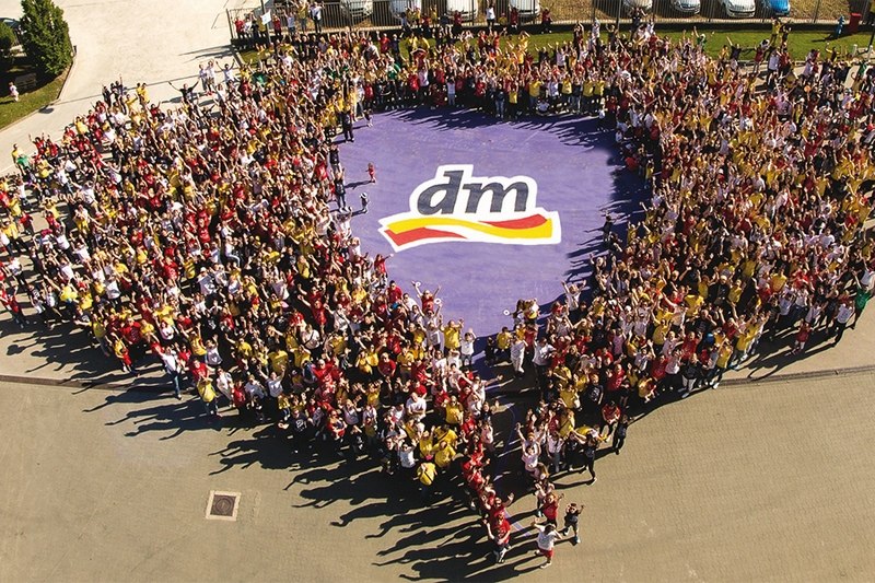 dm