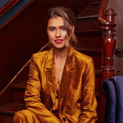 Keune-Holidays-Styles-2019-Allure-Rol-02-1080x1080px.jpg