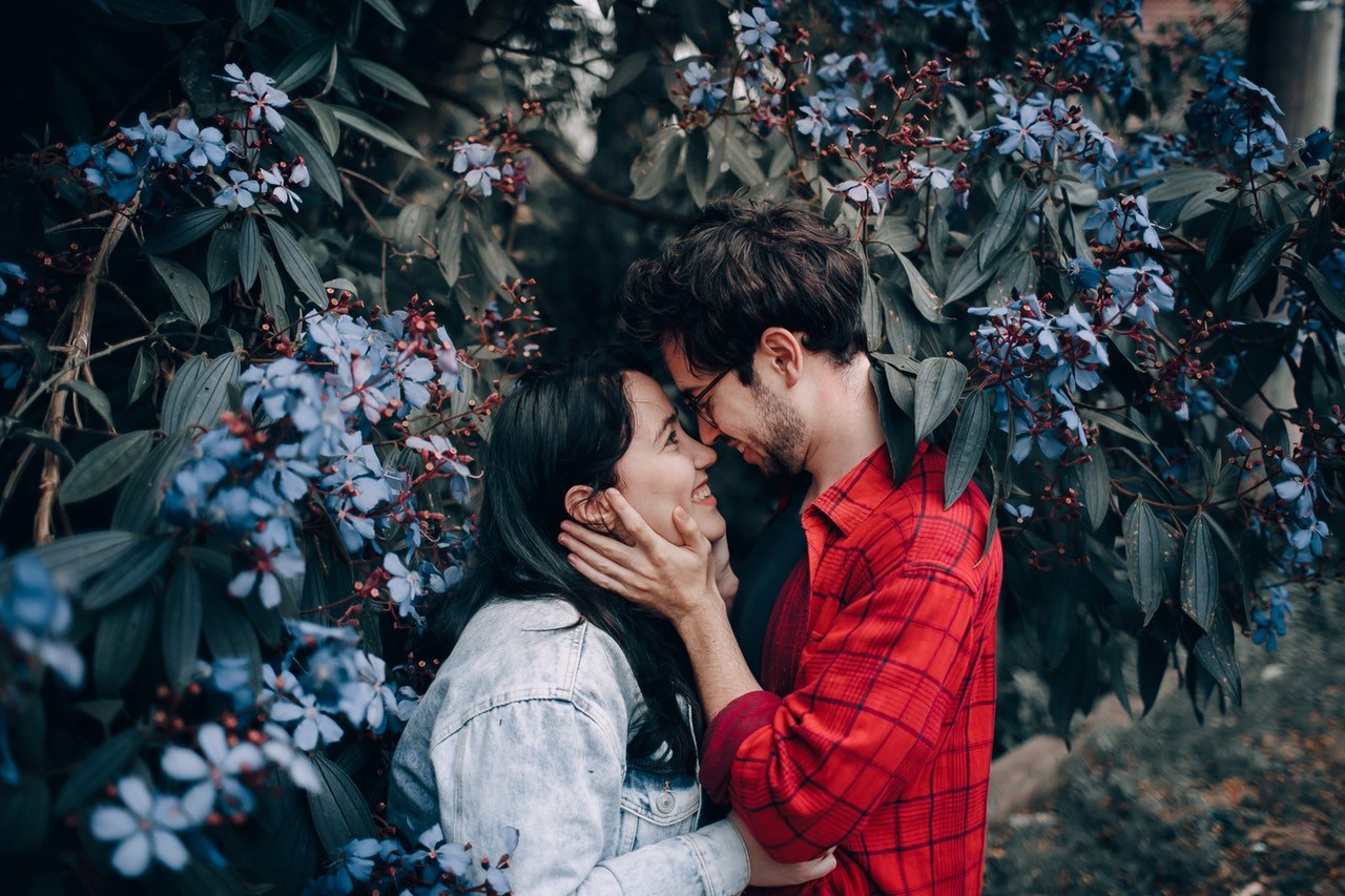 Osam signala koji vam predviđaju veliku ljubav