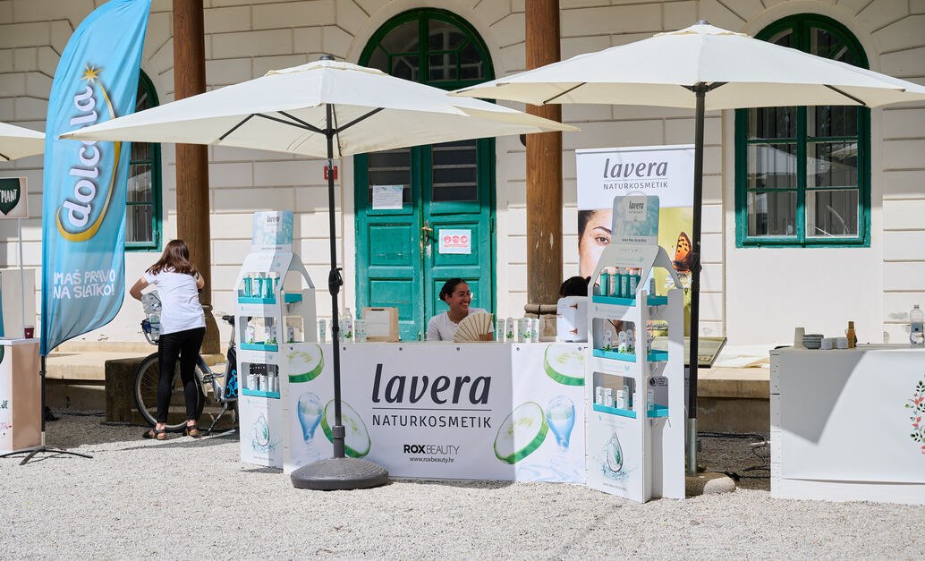 Lavera.jpg