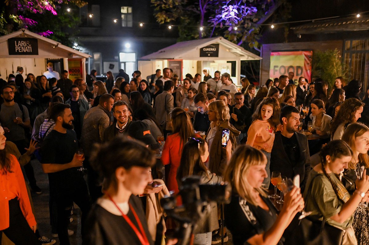 Pozitivne reakcije na Food market