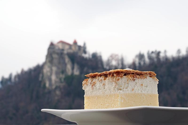 bled kremšnita.jpg
