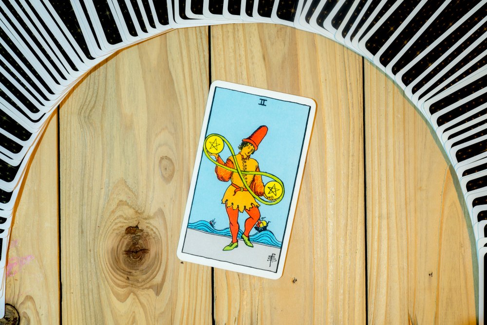 Tarot karta Dvojka pentakla