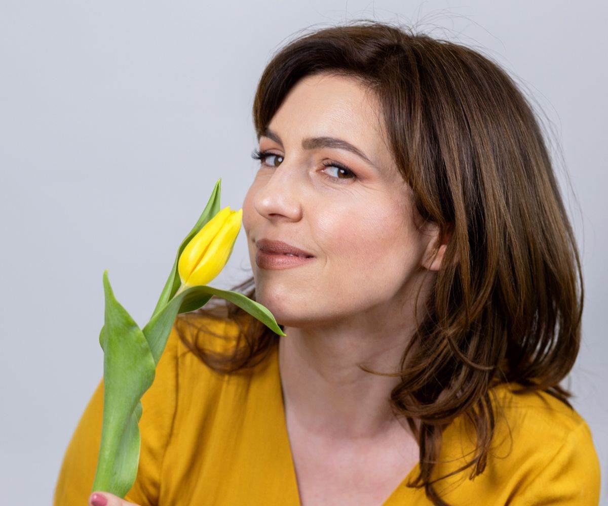 Tatjana Pavlic Blažon iz Čakovca autorica je brojnih blogova iz područja duhovnosti te knjige Malena u potrazi za Vjerom. Praktičarka je energetskog iscjeljivanja i učiteljica yin joge, a ujedno i suosnivačica Studija Hara koji djeluje u Čakovcu i Varaždinu. U svojemu privatnom životu dugogodišnja je meditantica i pobornica zdravog i svjesnog načina života. Više o njezinom radu možete pronaći na transformationhealing.net, te na društvenim mrežama: https://www.facebook.com/thbytatjana/about i https://www.instagram.com/transformationhealingbytatjana/.