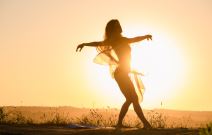 Žena sunce promjena.jpg