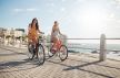 prijateljstvo žene sreća bicikli