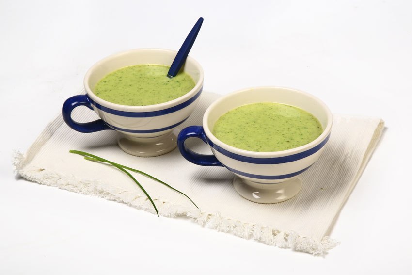 Gusta juha od koprive