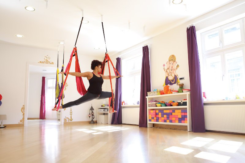yoga swing 2