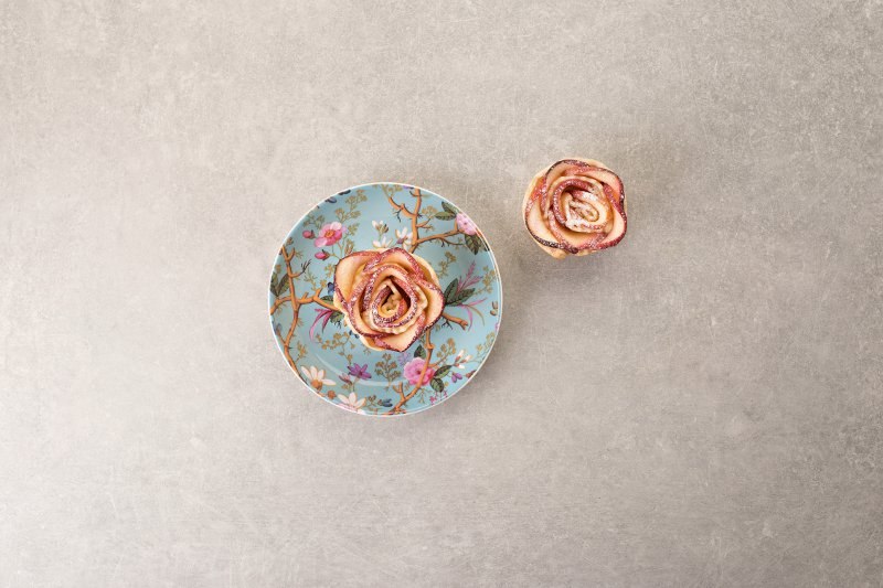 ružice od jabuka u lisnatom tijestu