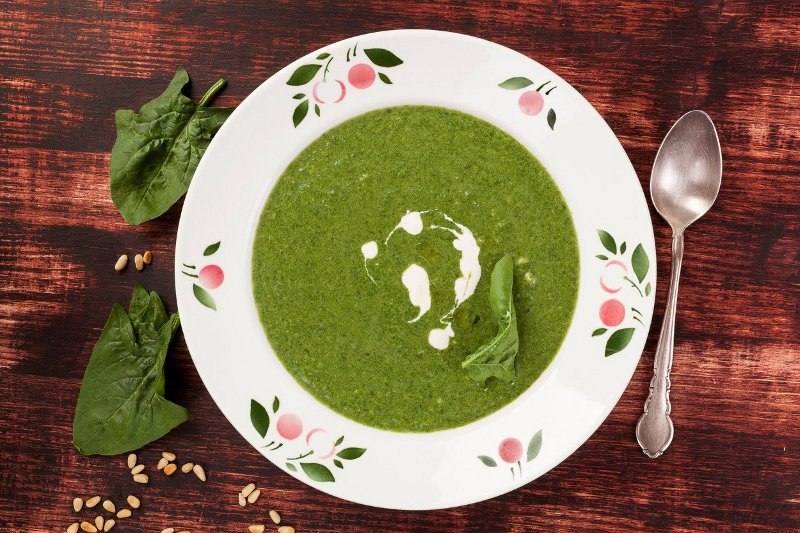 juha od graška, kelja, špinata