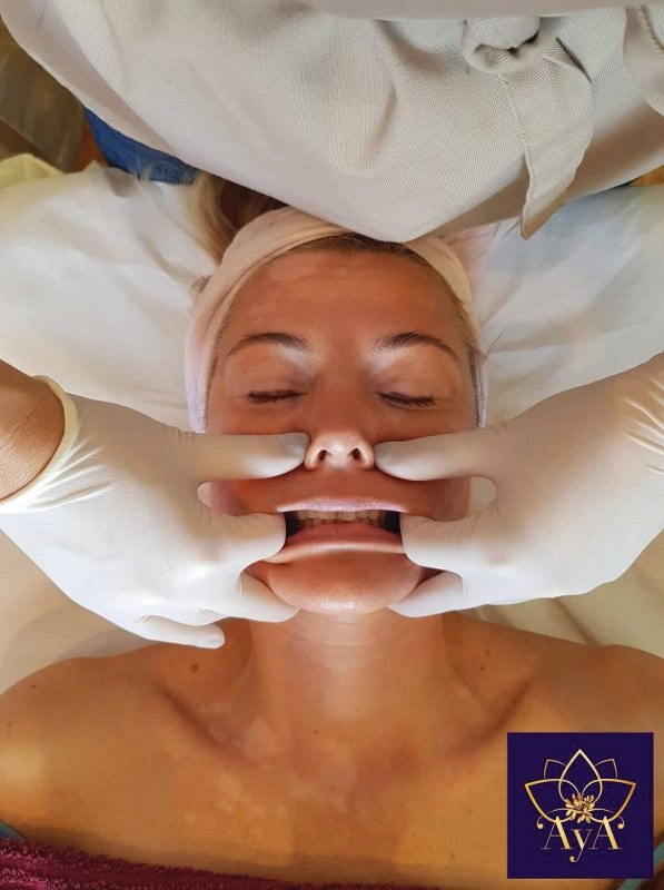 Sculptural face Lifting (1)