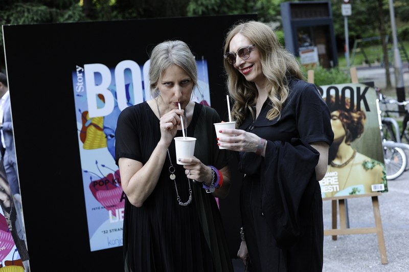 Aleksandra Orlić, glavna urednica @ Cosmopolitan i Vanja Ljubić, glavna urednica @ StoryBOOK .