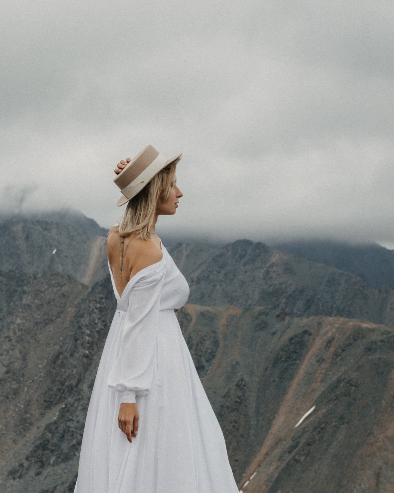 pexels-dmitriy-ganin-7537831