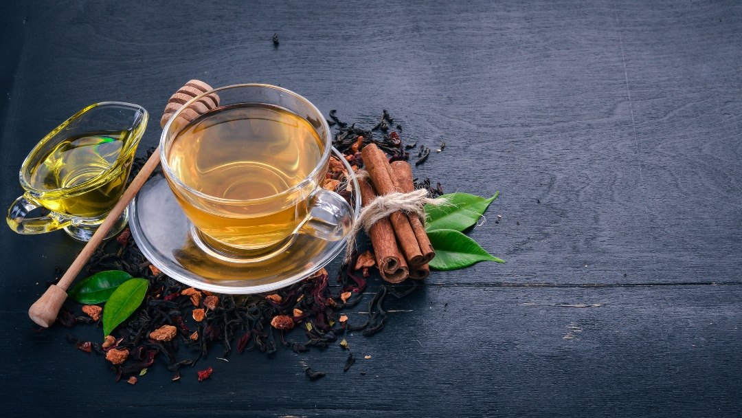 Napitak s medom i cimetom za mršavljenje