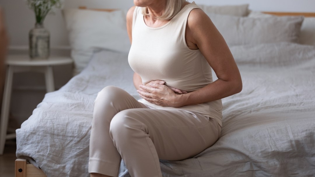 Kako ublažiti nadutost u menopauzi