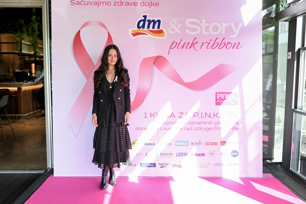 HUMANITARNI PROJEKT DM & STORY PINK RIBBON: Obilježava se mjesec osvještavanja o prevenciji i borbi protiv raka dojke