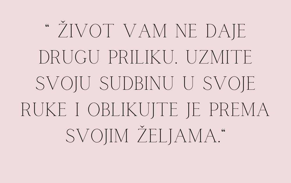 Coco Chanel biografija.jpg