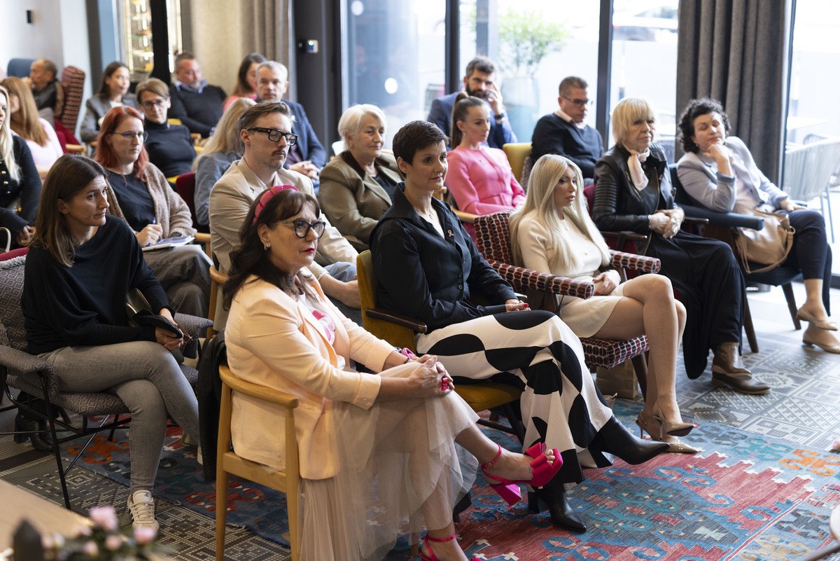 Pink Ribbon - SAČUVAJMO ZDRAVE DOJKE