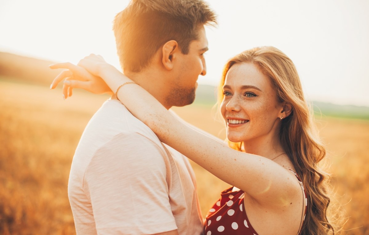 Ljubav, sreća, sretan par.jpg