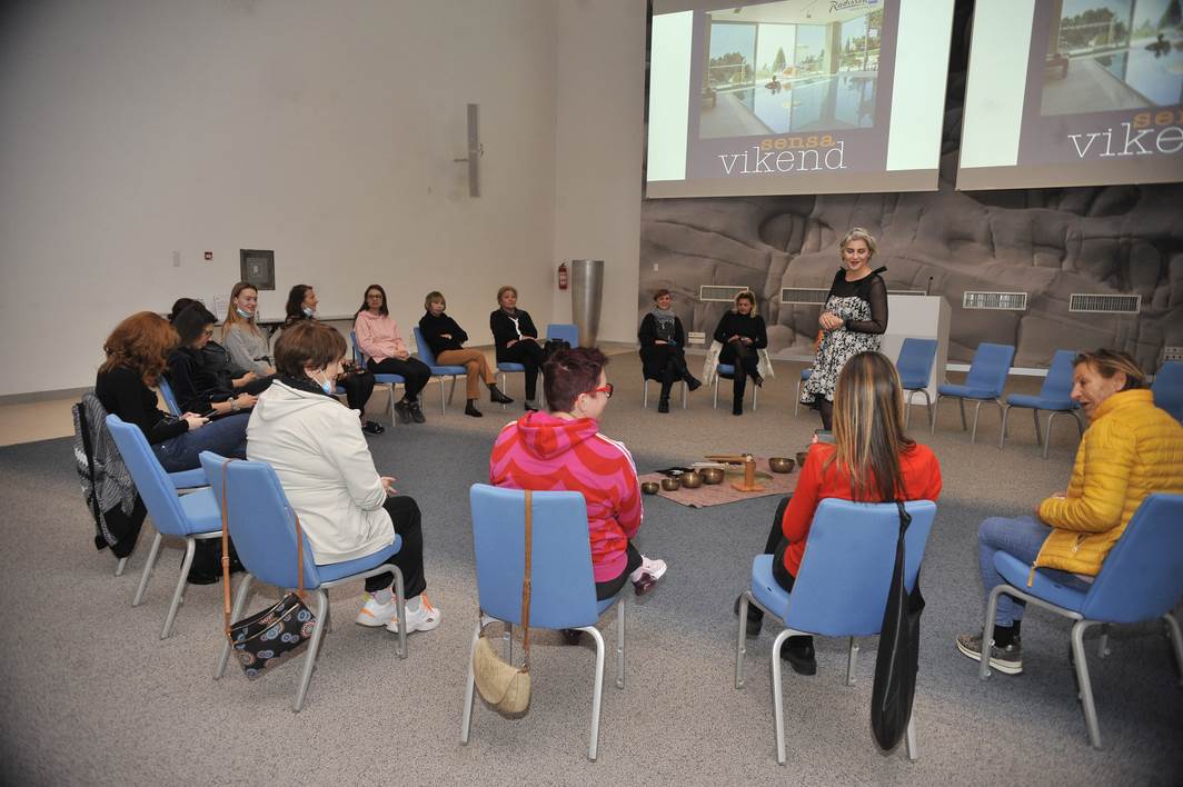 POGLEDAJTE KAKO NAM JE BILO NA SENSA VIKENDU U SPLITU: Osnažene u novu godinu! 