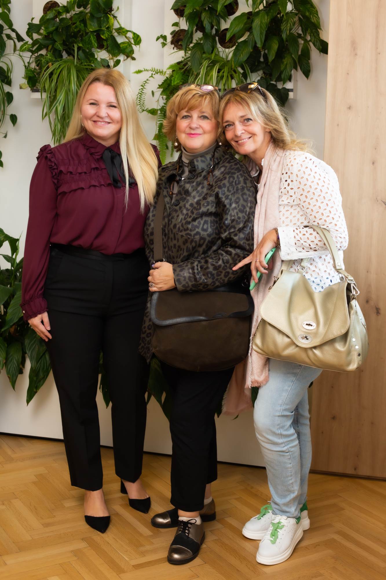 Andrea Bolješić, senior brand manager (Adria Media Zagreb), Žana Dinić, voditeljica marketinga i PR-a u Pamperu i Sonja Runkas, osnivačica 1Momenta