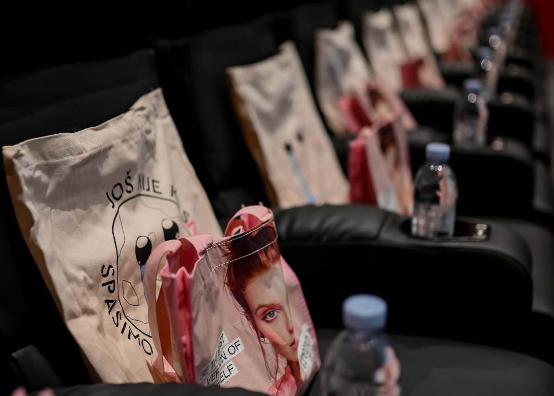 Panel #dasamprijeznala Story Pink.jpeg