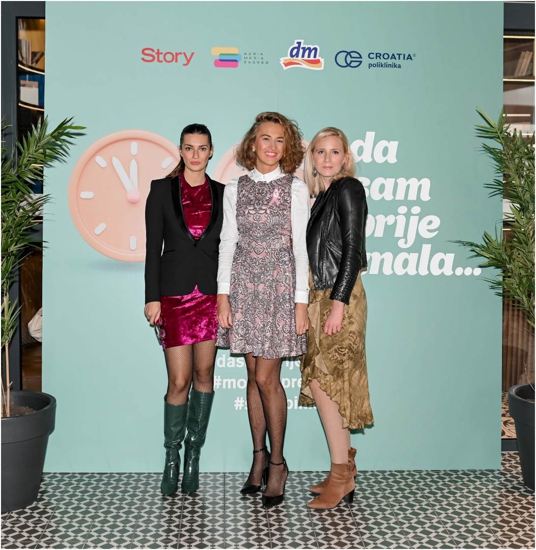 panel #dasamprijeznala Story Pink