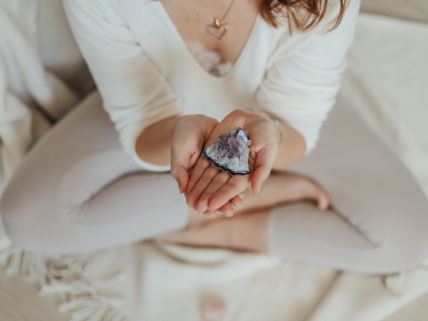 Meditacija s kristalima za iscjeljenje traume