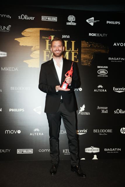 Momčilo Otašević je primio Storyjevu nagradu u kategoriji Najboljeg glumca