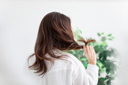 Donosimo vam 3 trika zahvaljujući kojima će kosa duže ostati čista i zdrava