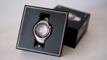 Watch 5 White 3.JPG