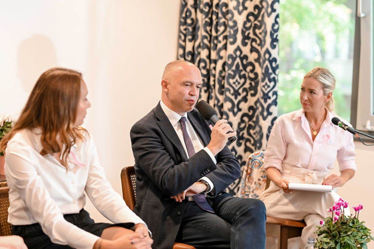 Story Pink Ribbon__RG (24).JPG