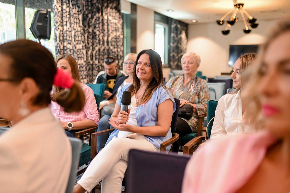 Story Pink Ribbon__RG (28).JPG