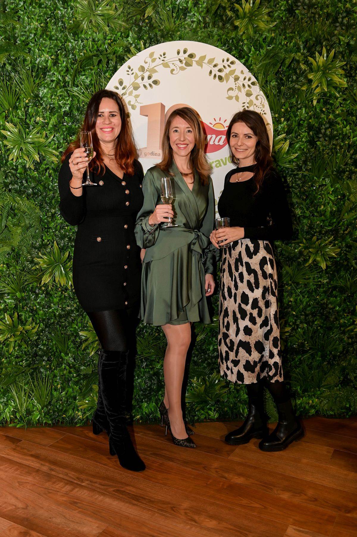 Influencerice Ana Krznarić i Ana Ivančić Šola sa Silvijom Repić.JPG