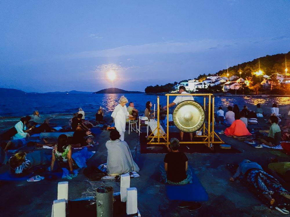 gong na djigi.jpg