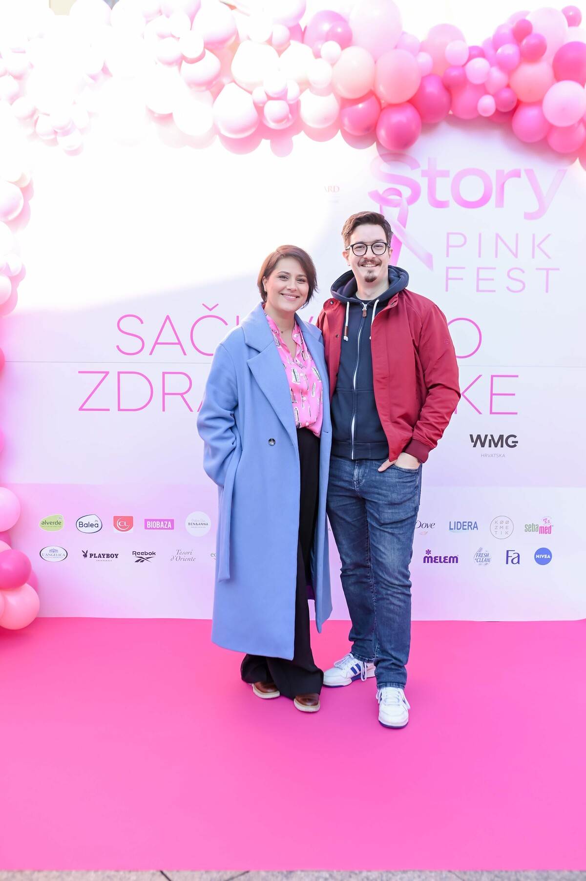 Pink modna pista u srcu Zagreba: Kreacije domaćih dizajnera nosile su junakinje Udruge P.I.N.K. life i poznate osobe
