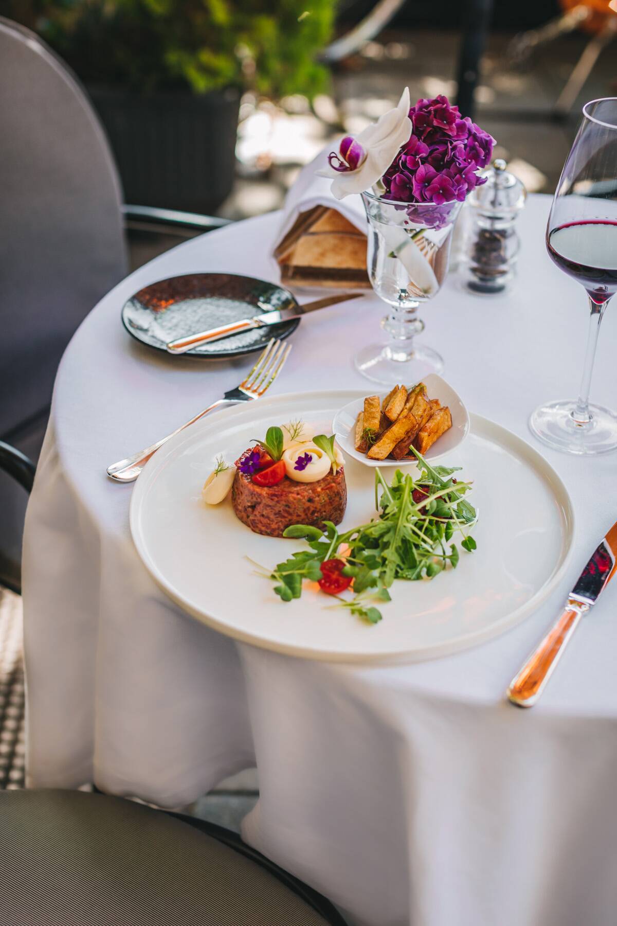 Novi à la carte jelovnik Le Bistroa donosi fantastične sezonske okuse s potpisom chefice Ane Grgić Tomić