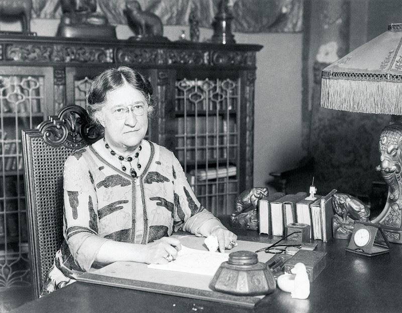 Evangeline Adams